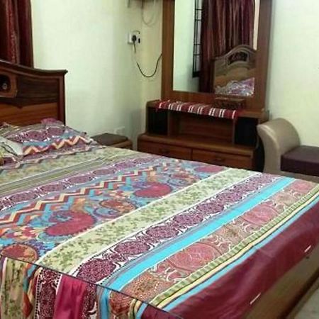 Rehaish Inn Furnished Rental Accommodation Karachi Exterior photo