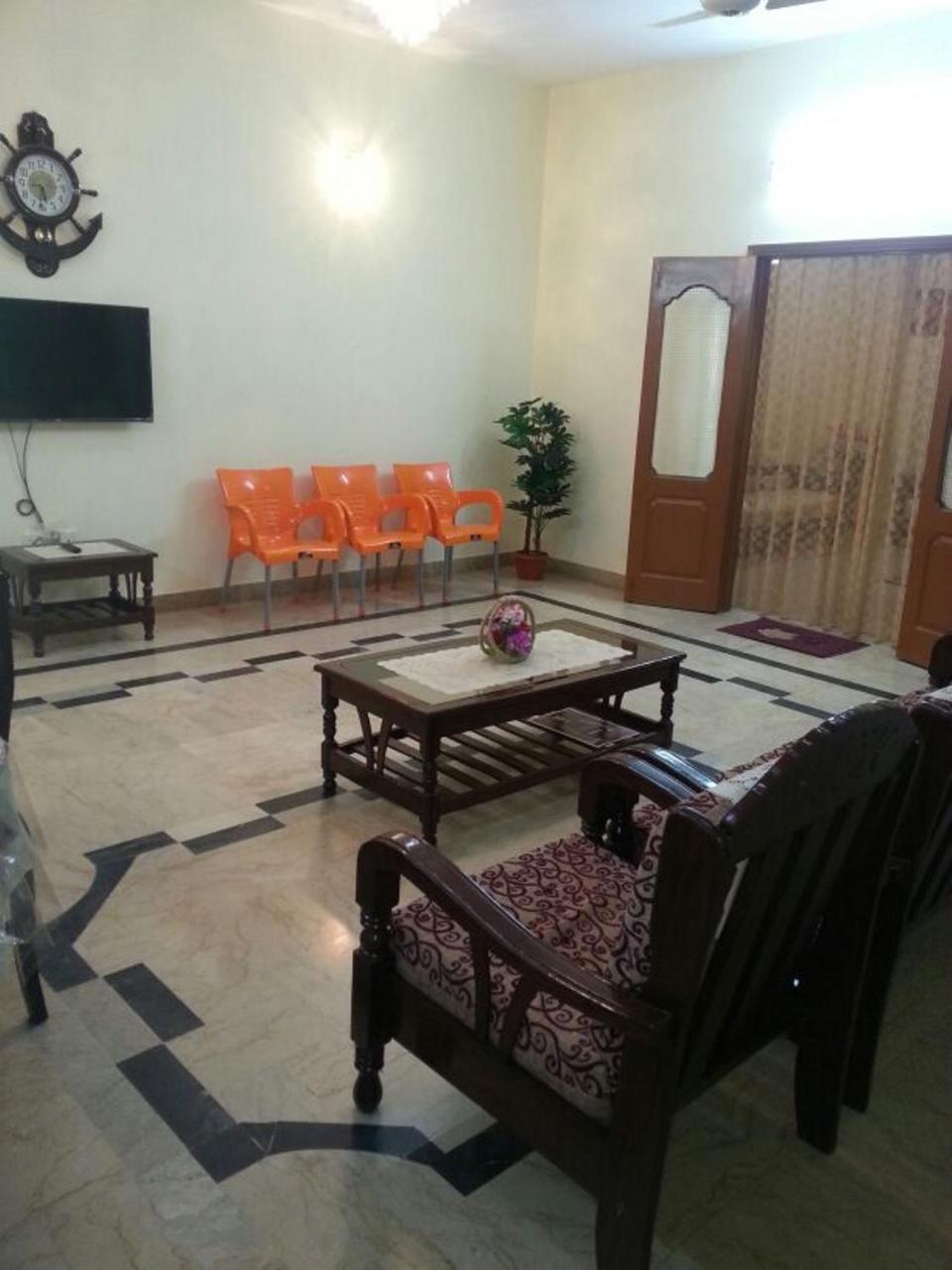 Rehaish Inn Furnished Rental Accommodation Karachi Exterior photo